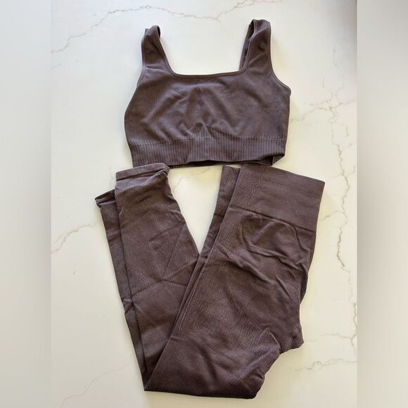 Joylab Womens Brown Ribbed Workout Set - Picture 2 of 3
